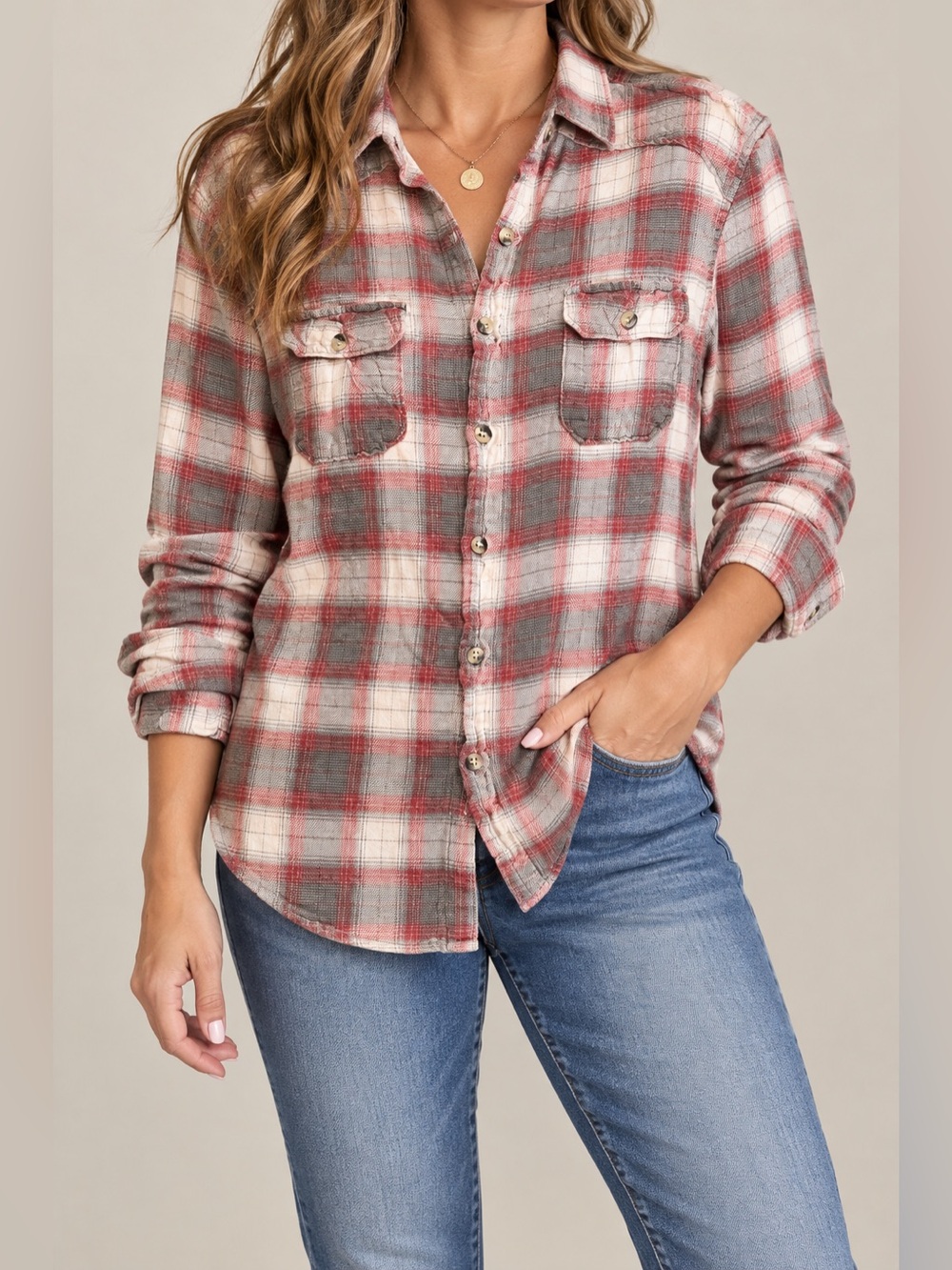 1897 Womens Medium Plaid Flannel Button Down Shirt Red Gray Cotton
